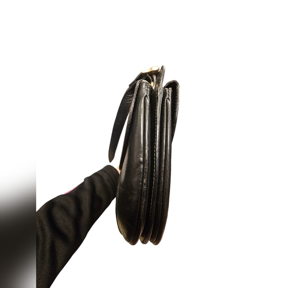 Burberrys 1980s Double flap Black leather crossbody - Picture 4 of 10